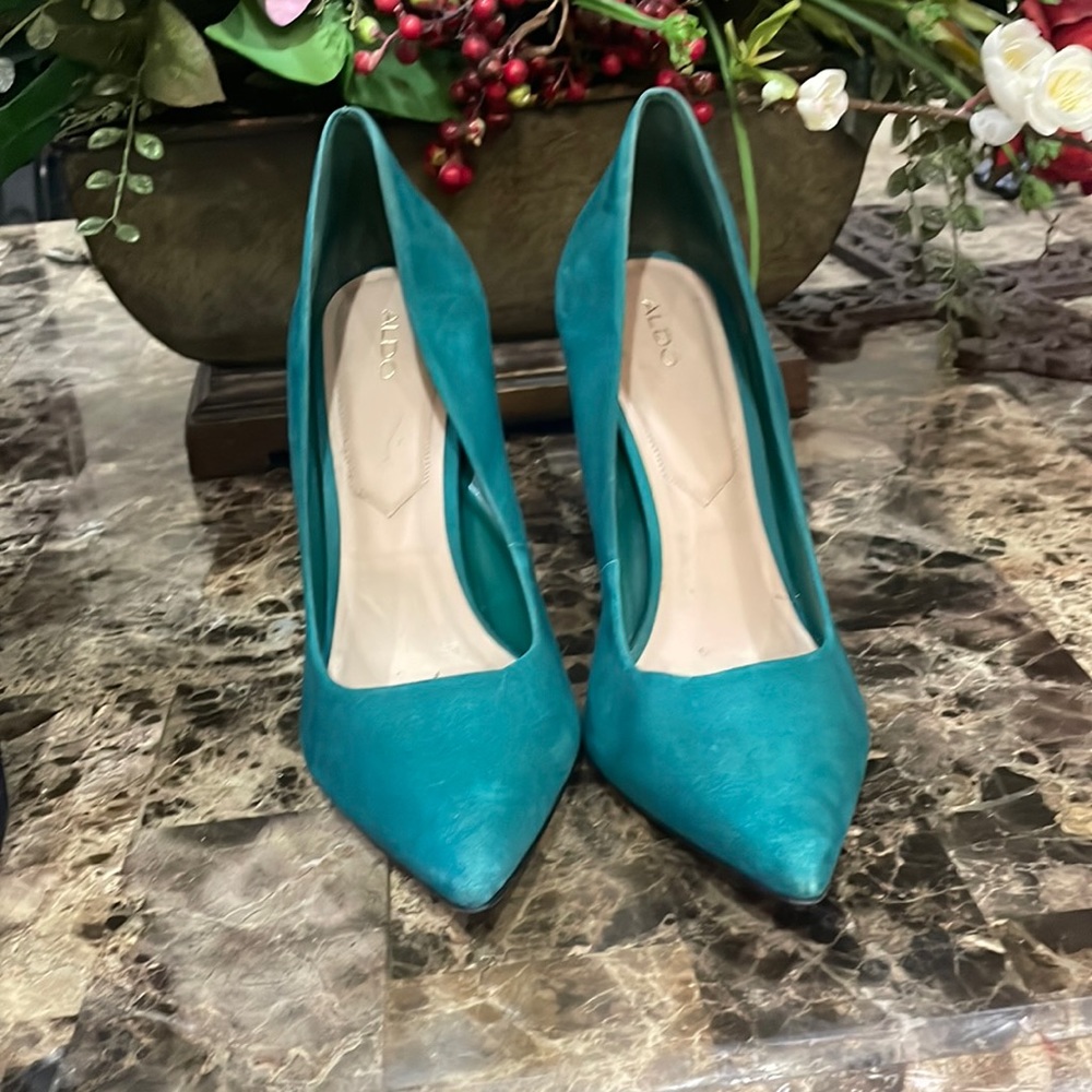 Aldo shoes size 9